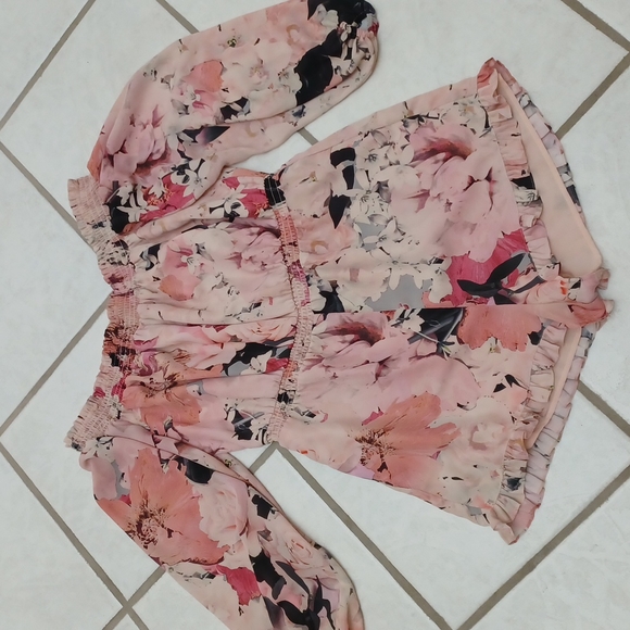 Bebe floral pink off shoulder romper jumpsuit sz L - Picture 1 of 9